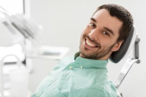 man visiting dentist in Melbourne